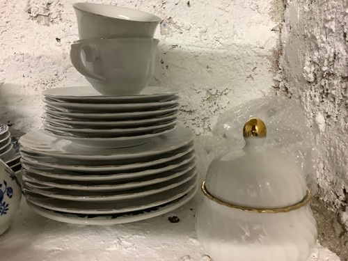 Service mit goldrand - service,